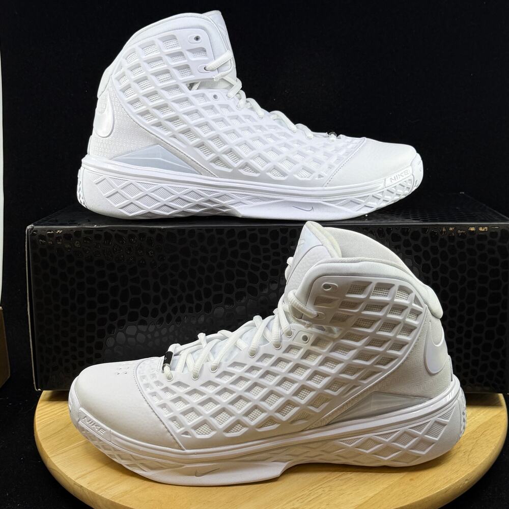 Mens Size 9.5 Nike Kobe III Protro White Silver Basketball Shoes HM4351 100 NEW